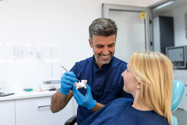 General Dentist Vs  Specialist: What’s The Difference?